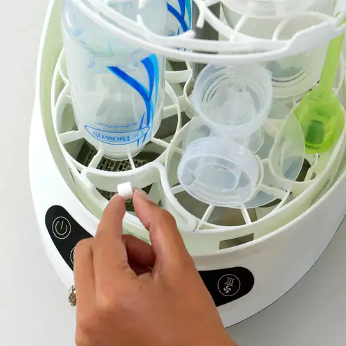 Kit composto da 3 confezioni di pastiglie detergenti per Bottle Washer Pro 