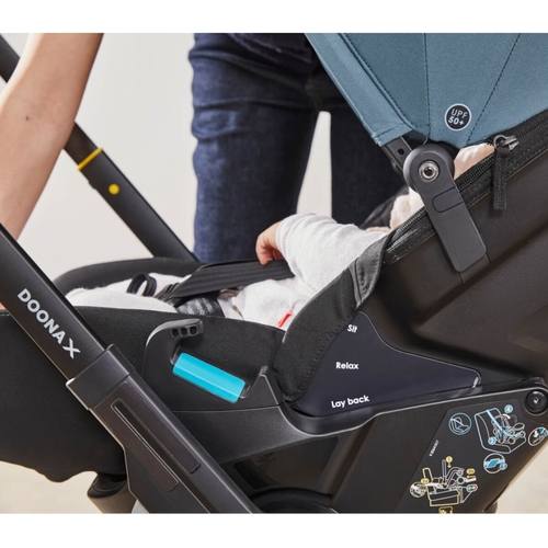Seggiolino auto 2 in 1 Doona X — 3 posizioni reclinabili (seggiolino auto + passeggino) 
