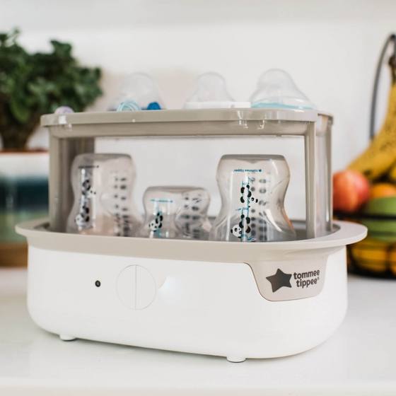 Esterilizador de biberones Tommee Tippee  (hover)