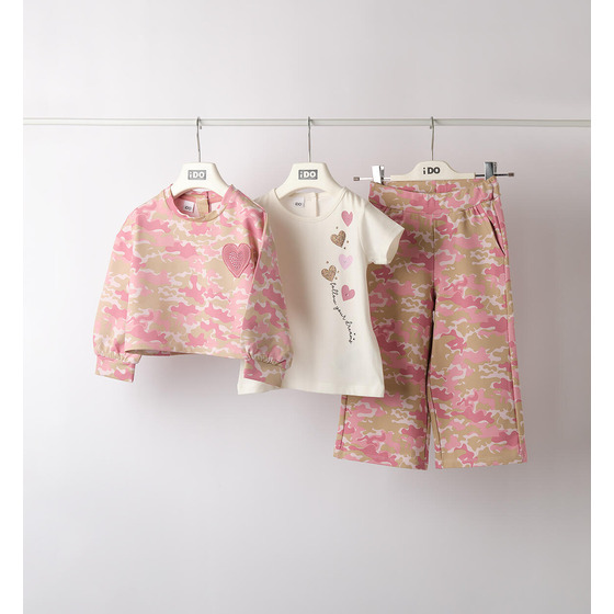 3-piece girl's outfit  (hover)