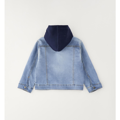 Chaqueta infantil con capucha 