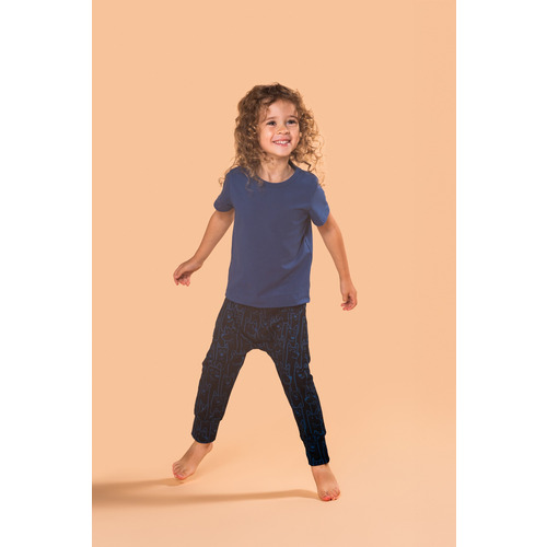 Dunkelblaues T-Shirt 
