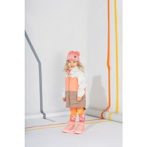 Double tuft girls` cap 