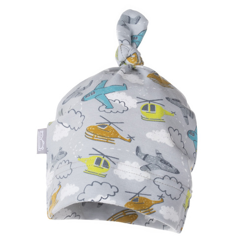 Gorro de bebé con nudo 