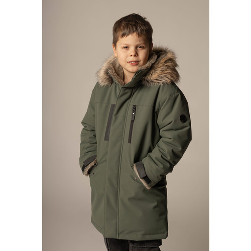 Abrigo de Invierno con Detalles Reflectantes 