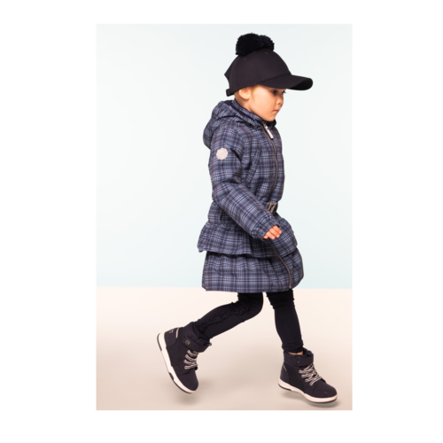Double tuft girls` cap 