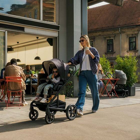 Nuna mixx™ next collezione bmw  (hover)