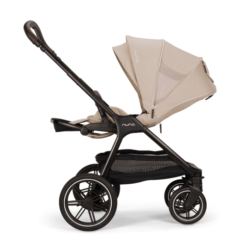 Passeggino Nuna Triv LX: Eleganza e Praticità 