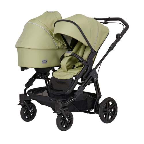 Vasca per due bimbi all'aperto 