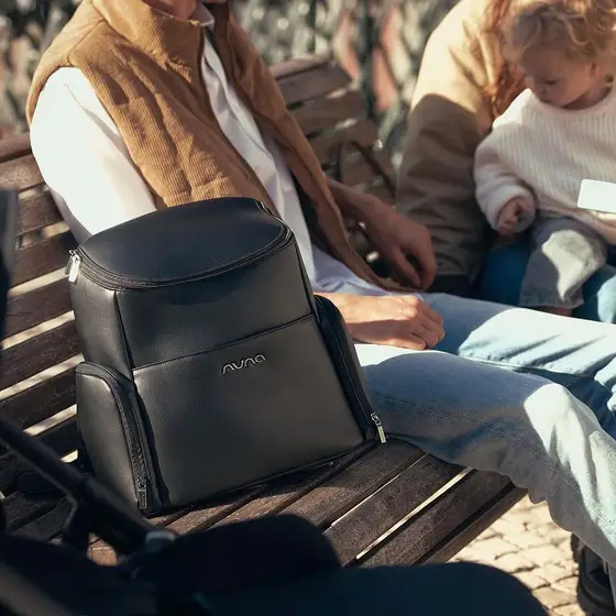 Nuna essential bag  (hover)